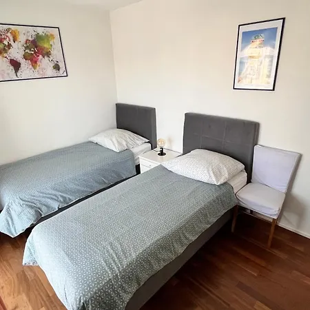 فيلة Leandra فودنيان